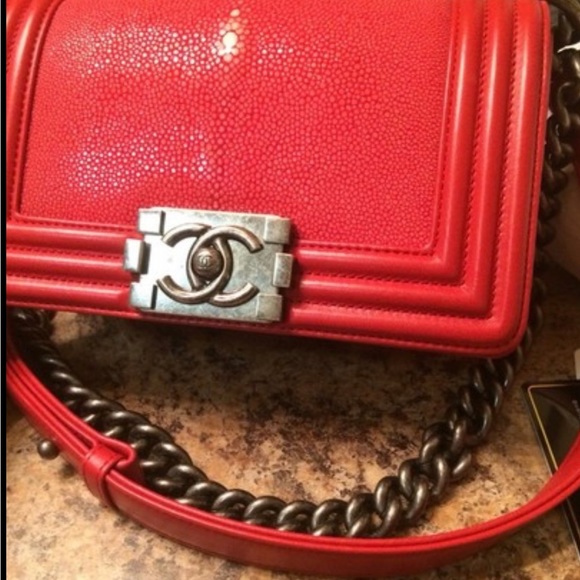 RARE STINGRAY CHANEL BOY BAG - Picture 6 of 15